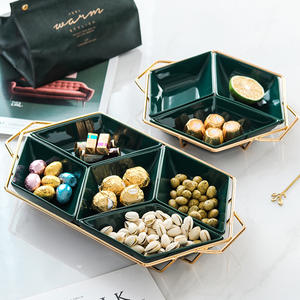 Stile europeo creativo <span class=keywords><strong>ferro</strong></span> vassoio <span class=keywords><strong>in</strong></span> ceramica diamante piatto di frutta e Modulare piattino Snack per frutta secca torta di noci Snack - Product Image 2