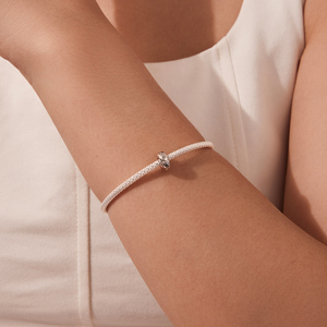 Breloque plaquée argent avec cristaux de strass, motif végétal, sertissage clos, bijou classique unisexe, cadeau - Product Image 6