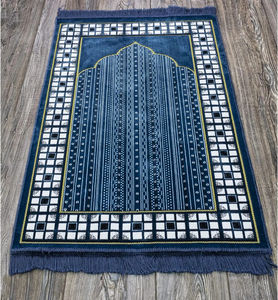 Tapis de prière islamique épais de haute qualité tapis de couverture de pèlerinage islamique musulman de Dubaï - Product Image 1