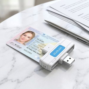 Lecteur de cartes <span class=keywords><strong>d</strong></span>'identité USB pliable intelligent avec compatibilité carte bancaire ATM et prise en charge ISO 7816 pour banques, e-gouvernement et hôtels. - Product Image 1