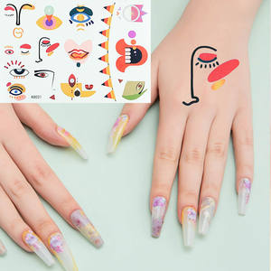 Autocollant de tatouage temporaire artistique d'usine Five & Ten GMPC/Sedex/ISO/EUDR pour décor quotidien de fête, visage abstrait et design <span class=keywords><strong>géométrique</strong></span> - Product Image 1