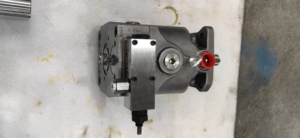 Bomba de Pistones Axiales Hidráulica de Alta Presión Serie PV PV046 PV063 PV071 PV080 PV092 PV140 PV270 PV180 PV046R1K1T1NMFCX5950 - Product Image 4