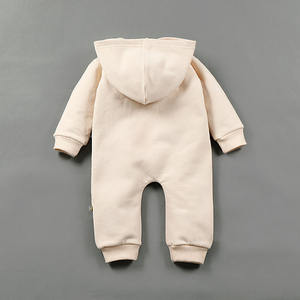 Vêtements pour bébés en gros, combinaison d'hiver pour bébé en tissu épais, provenant du marché chinois - Product Image 3
