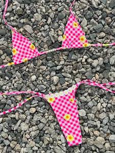 Traje <span class=keywords><strong>de</strong></span> <span class=keywords><strong>Baño</strong></span> Personalizado al por Mayor con Logotipo, Traje <span class=keywords><strong>de</strong></span> <span class=keywords><strong>Baño</strong></span> a Cuadros para Mujer, Bikini <span class=keywords><strong>de</strong></span> Cintura Alta con Tirantes, Conjunto <span class=keywords><strong>de</strong></span> Bikini con Flores 3D - Product Image 2