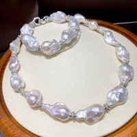 Collar de perlas naturales con cadena de suéter de mujer de grano grande Pulsera Cadena de clavícula Diseño de personalidad transfronterizo