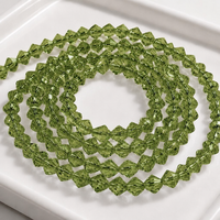 Perles de diamant facettées péridot 4 mm avec trou central, écologiques et durables pour vêtements de travail, salopettes, tabliers, combinaisons de jardin et salopettes de chantier