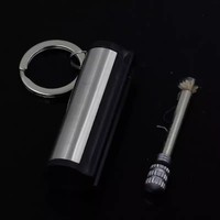 Allume-feu classique au kérosène et à silex pour survie en extérieur, randonnée, camping, durable, en métal, rechargeable, porte-clés