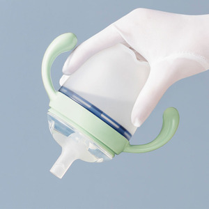 Bouteille de bébé en silicone sans BPA de 150 ml, gobelet à bec imprimé pour l'alimentation des bébés de 0 à 12 mois, échantillon gratuit - Product Image 2