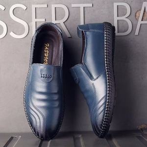 รองเท้าโลฟเฟอร์แบบสวมสำหรับผู้ชาย หนัง PU พื้นรองเท้า EVA บุขนด้านใน ลายเรียบ ปักโลโก้ แฟชั่นลำลอง ใส่ได้ทุกฤดู - Product Image 3