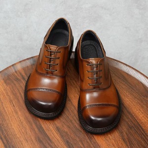 Zapatos Oxford Brogue de Cuero Hechos a Mano para Hombre - Diseño Elegante con Cordones para Eventos Formales y de Noche - Product Image 1