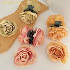 Женские заколки для волос с крупными розами