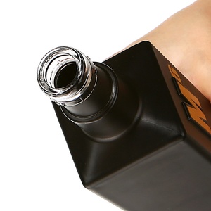Bouteilles en verre <span class=keywords><strong>de</strong></span> luxe vides <span class=keywords><strong>de</strong></span> 1000 ml avec bouchon à vis, scellage à pompe et sérigraphie pour vin, spiritueux, rhum, whisky, <span class=keywords><strong>vodka</strong></span> – Vente en gros - Product Image 3