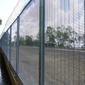 Clôture de sécurité écologique en fer forgé traité thermiquement durable avec 358 mailles galvanisées anti-escalade avec service de modélisation 3D - Product Image 2