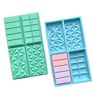 Moules à chocolat 3D antiadhésifs de qualité alimentaire, très demandés, 4 types de cavités, moules en silicone pour chocolat et bonbons - Product Image 4