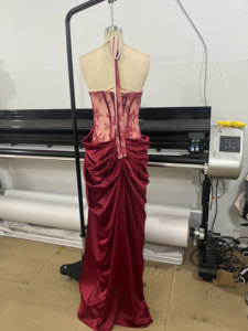<span class=keywords><strong>Abito</strong></span> lungo elegante di lusso Alise Primavera Estate 2026 con scollo all'americana e struttura a spina di pesce, modello a trapezio, per donna, ideale per banchetti e serate di gala - Product Image 6