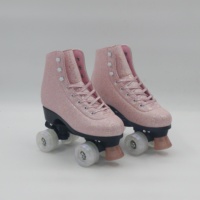 Usine directe de haute qualité enfants patins à roulettes en plein air meilleure vente sport professionnel Quad chaussures échantillon disponible en gros