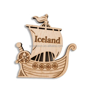 Aimant de réfrigérateur personnalisé en bois multicouche, motif église icelander, Viking, Pirate, pour touristes, en gros, pour promotions - Product Image 2