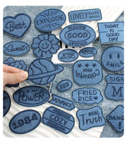 Patch en jean auto-adhésif populaire, brodé, thermocollant pour vêtements et casquettes