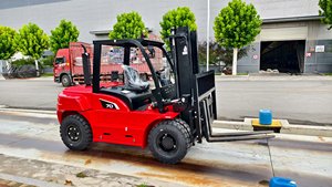 <span class=keywords><strong>Chariot</strong></span> <span class=keywords><strong>élévateur</strong></span> diesel FD70 haute performance 7T pour chantier de construction - Product Image 2
