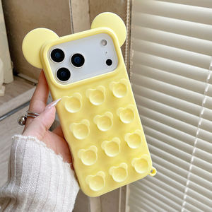 Étui <span class=keywords><strong>de</strong></span> protection en silicone <span class=keywords><strong>Mickey</strong></span> Mouse luxueux et magnifique, <span class=keywords><strong>coque</strong></span> <span class=keywords><strong>de</strong></span> protection pour fond <span class=keywords><strong>de</strong></span> teint, design couvrant à 360 degrés, coussin d'air pour une pureté maximale - Product Image 4