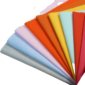 Tissu en popeline TC T/C 65% Polyester 35% <span class=keywords><strong>coton</strong></span> Style <span class=keywords><strong>Ripstop</strong></span> sergé teint uni pour vêtements pour garçons Sacs Technique tissée pour l'utilisation de la casquette - Product Image 6