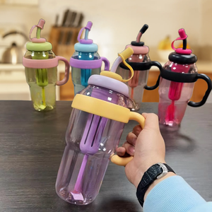 Taza de agua grande para niñas, taza de té con leche de 1300 ml, taza con pajita bonita, tetera de plástico de gran capacidad con té - Product Image 2