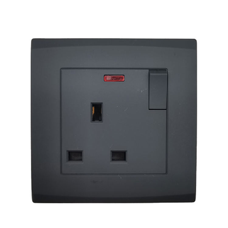 Black Universal Modern Electric Interruptor Inteligente UK 13A Socket 3 Pin Wall Socket with Switch