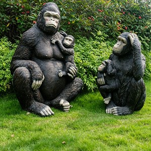 A042 Juego de 3 Estatuas Realistas de Cachorros de Leona - Esculturas de Animales de Fibra de Vidrio Resistentes a la Intemperie para Paisajismo Comercial y Exterior - Product Image 3