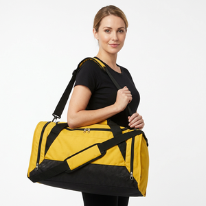 กระเป๋า Prime Bags แบบกำหนดเองได้ สำหรับกีฬากลางแจ้ง บาสเกตบอล ฟุตบอล  กระเป๋าแบบ Duffel  ทำจากโพลีเอสเตอร์ ปิดด้วยซิป กันน้ำ น้ำหนักเบา เหมาะสำหรับออกกำลังกาย - Product Image 1