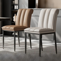 Mobilier moderne de restaurant de luxe Mobilier pour la maison Chaise de salle à manger nordique en cuir technique de haute qualité