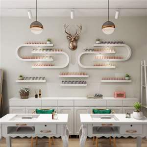 Moderno Exhibidor de Esmalte de Uñas Minimalista en Blanco y Negro para Montar en la Pared - Product Image 2