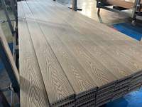 Panneau mural et de plafond en composite bois-plastique (WPC) imperméable pour extérieur