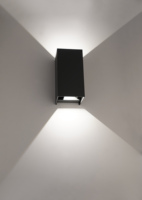 Nuova Lampada da Parete LED Everstar 12W/18W/20W, Illuminazione Quadrata Bidirezionale per Esterni, Impermeabile in Alluminio per Giardino