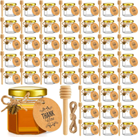 Mini pots à miel en verre, 50 pièces, hexagonaux, avec cuillère en bois, pendentifs abeilles, couvercles à vis, capacité 45 ml, pour mariage et fête