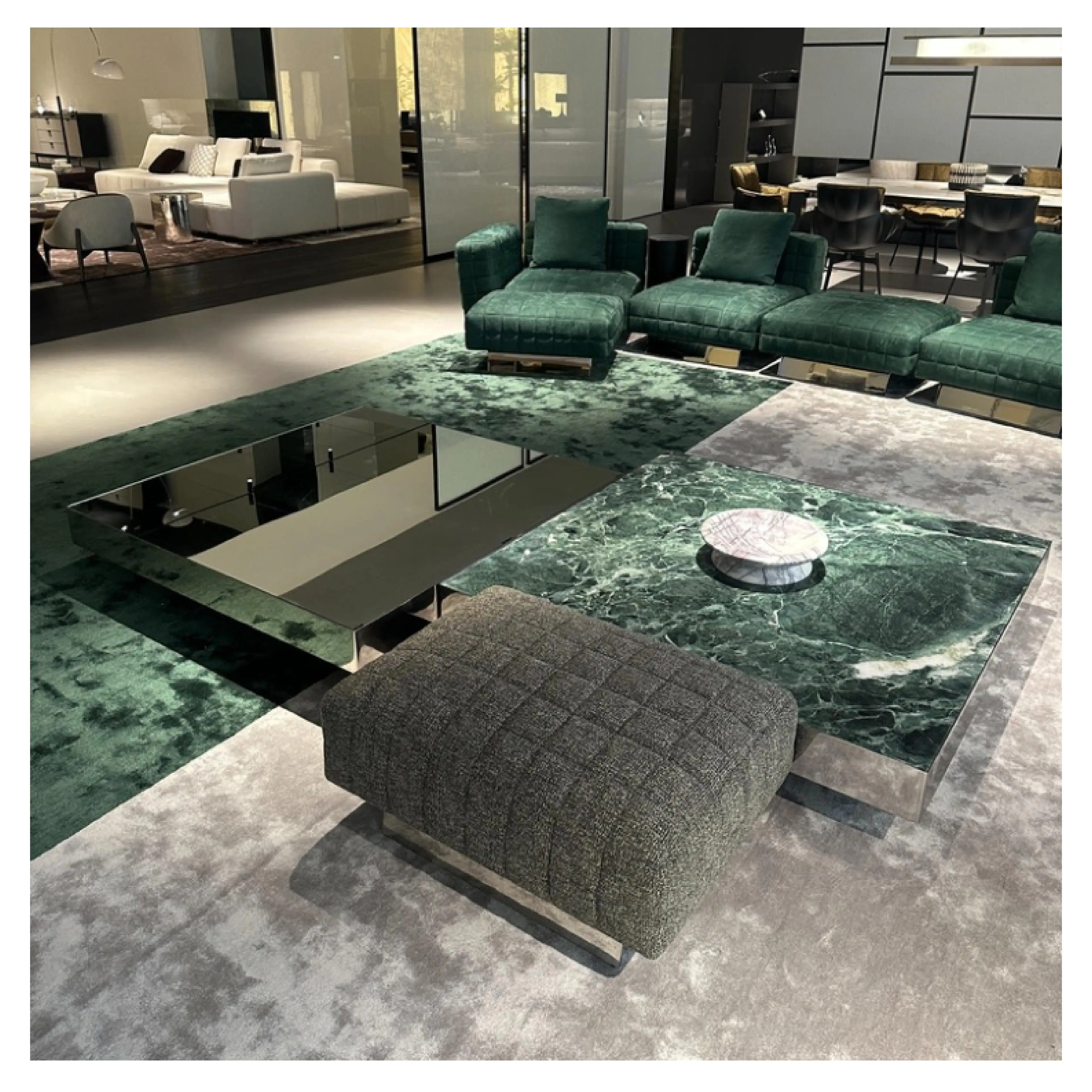 Italiano minimalista in acciaio solido tavolo quadrato in marmo metallo specchio superiore in vetro tavolino per soggiorno mobili