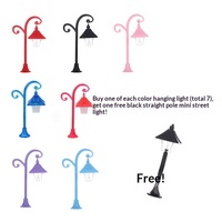 Mini lampe de nuit suspendue en forme de fleur à LED, en plastique, alimentée par piles, bicolore, très vendue, petite, pour la décoration de bureau, anniversaire