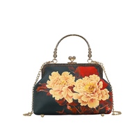 Sac à main de soirée pour femme, style ethnique Cheongsam, à motif floral, porté épaule ou croisé, avec poignée métallique 2026