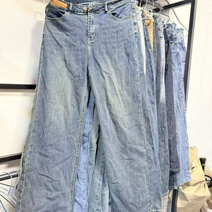 <span class=keywords><strong>Pantalones</strong></span> Vaqueros Anchos <span class=keywords><strong>de</strong></span> <span class=keywords><strong>Mezclilla</strong></span> Usados, Ropa Usada en Fardos, Estilo Cargo, Singapur, Dubái, para Mujer - Product Image 1