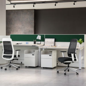 Postes de travail de bureau modernes Bureaux réglables <span class=keywords><strong>en</strong></span> acier Poste de travail sur pied fixe/portable Table du personnel pour le travail de bureau - Product Image 1