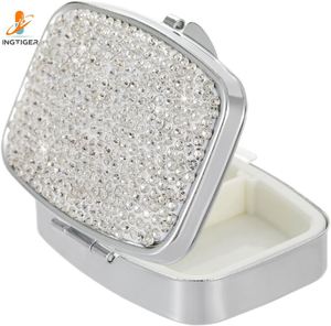 กล่องใส่ยาโลหะสีเงินประกายวิบวับ - Product Image 1