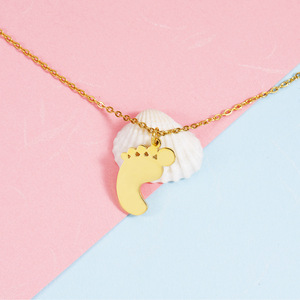 Collana pendente con piedini in acciaio inossidabile di alta qualità non affilata e non allergica adatta ai bambini - Product Image 3