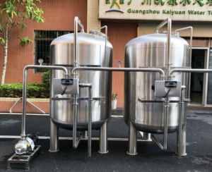 Telecomando Auto 10 T/<span class=keywords><strong>H</strong></span> containerizzato Ro sistema di osmosi inversa 10000L/<span class=keywords><strong>H</strong></span> Ro impianto di trattamento delle acque per acqua di alimentazione TDS 2000 - Product Image 6