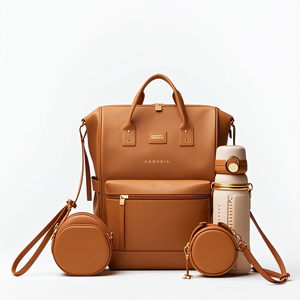 กระเป๋าเป้สะพายหลังผ้าอ้อมพร้อมแผ่นเปลี่ยนแบบพกพาและถุงจุกนมหลอก - Product Image 4