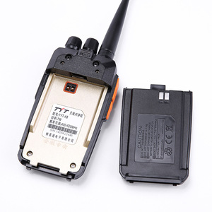 Talkie-walkie Teyitong Tyt A8 7W 400-520MHz étanche longue portée pour usage civil, communication hôtelière et en voyage - Product Image 1