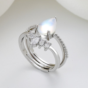 Bague en laiton mignonne en forme de larme, double couche dorée avec accents de couronne, style féerique, princesse, douce, délicate, empilable, cadeau pour femmes, bagues de couronne - Product Image 2