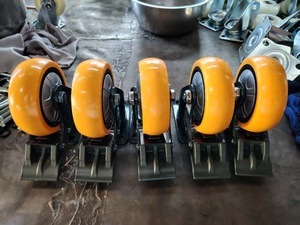 <span class=keywords><strong>3</strong></span> Zoll Schwenkbare Lenkrollen mit Bremse Orange Industrierollen für Transportwagen Stangenrollen - Product Image 4