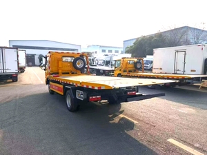 Camion de remorquage à plateau plat Dongfeng 6 tonnes avec plateau plat de 6,4 m de long pour le sauvetage des voitures endommagées et le transport de voitures neuves - Product Image 5