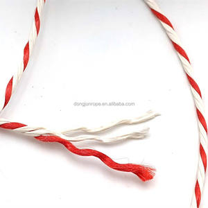 クリスマス小包の包装および包装のための赤 & 白の10mレーヨンひも - Product Image 1