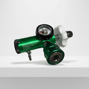 Medical Oxygen Regulator with Japan Socket for Oxygen Cylinder - Product Image 1