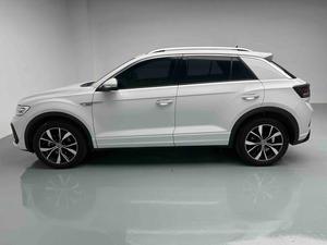 Auto Usata in Buone Condizioni <span class=keywords><strong>Volkswagen</strong></span> <span class=keywords><strong>T</strong></span>-<span class=keywords><strong>Roc</strong></span> SUV a Benzina Qualità Superiore 1.5T 2WD Cambio Automatico Guida a Sinistra Compatta Jiben Auto - Product Image 2